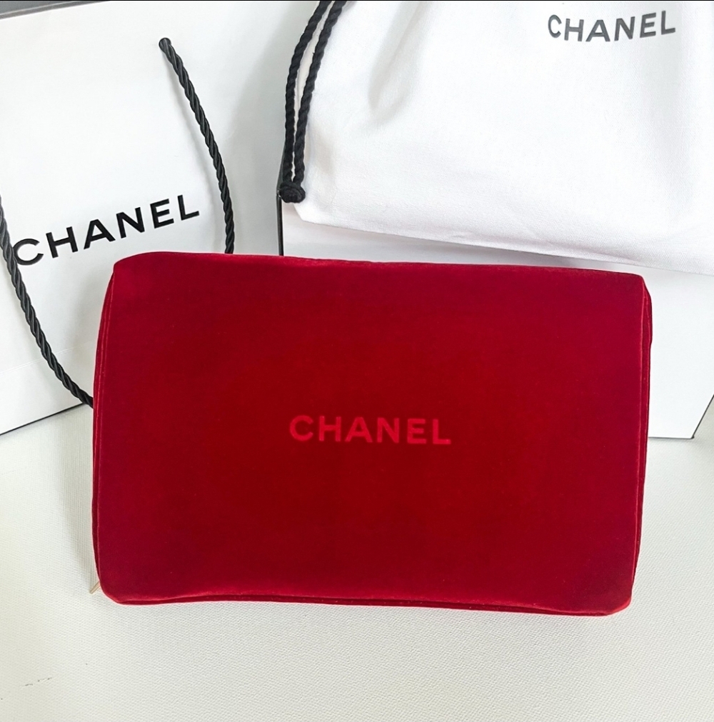 Chanel Luxurious Red Velvet Cosmetic Case